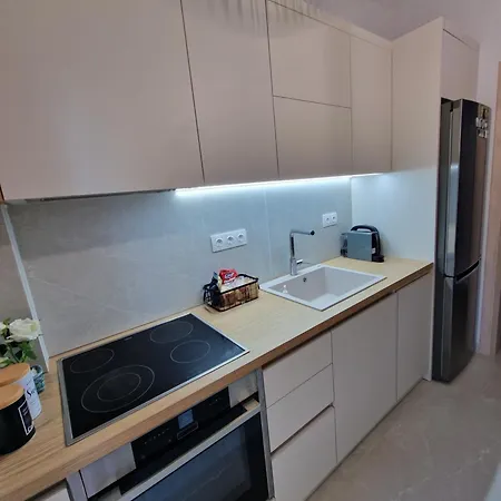 Pnoe Apartamento Nea Moudania
